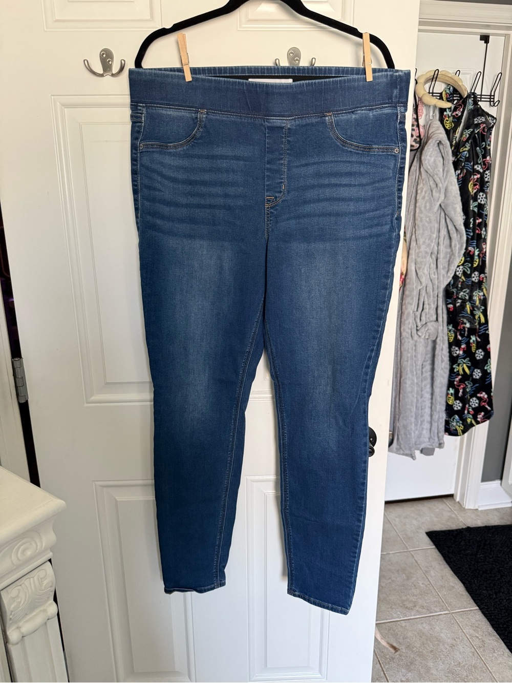 Old Navy Dark Blue Women’s Stretch Skinny Jegging